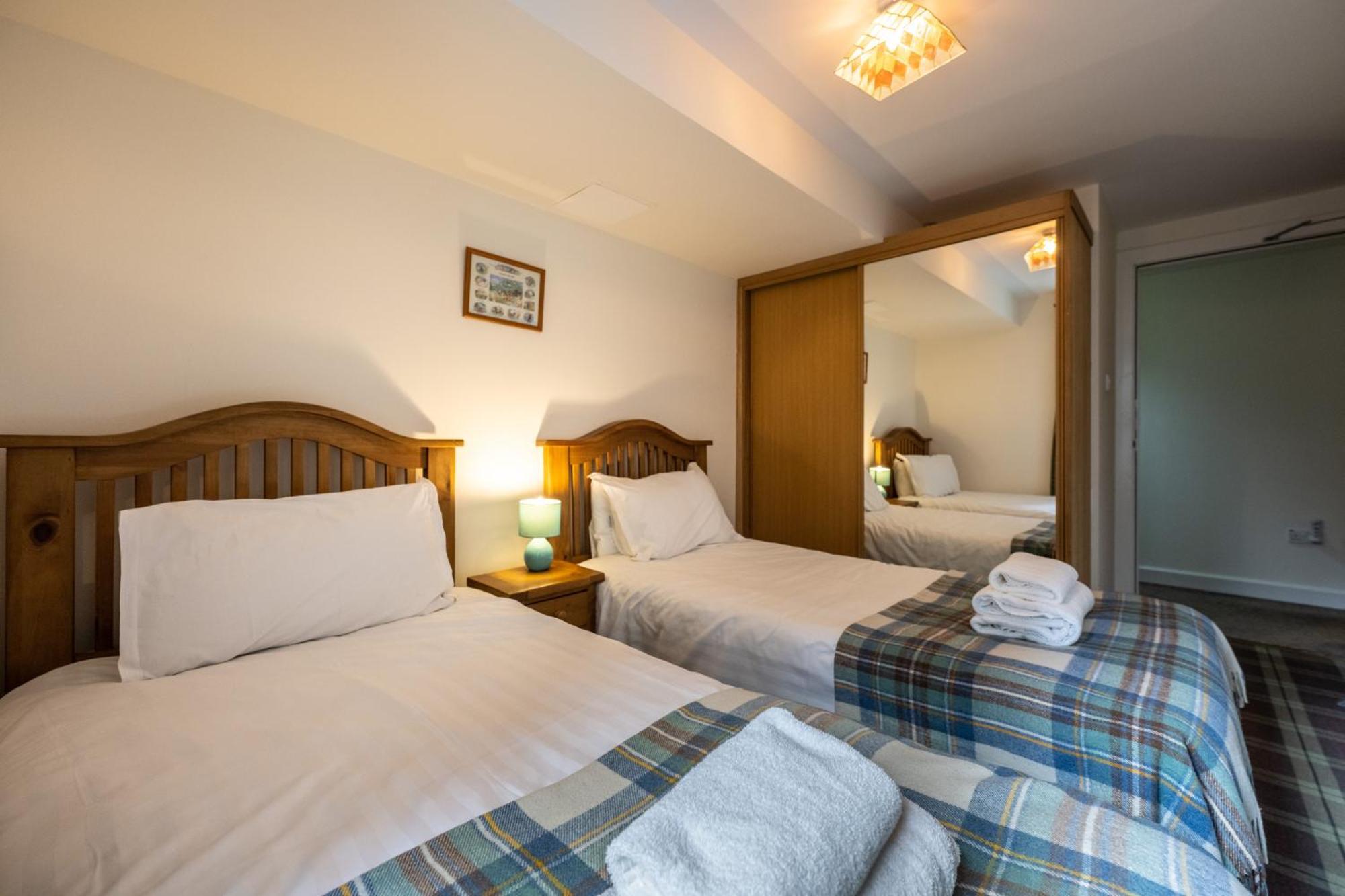 Raven Wing Apartments - Highland Club Scotland ฟอร์ตออกัสตัส ภายนอก รูปภาพ