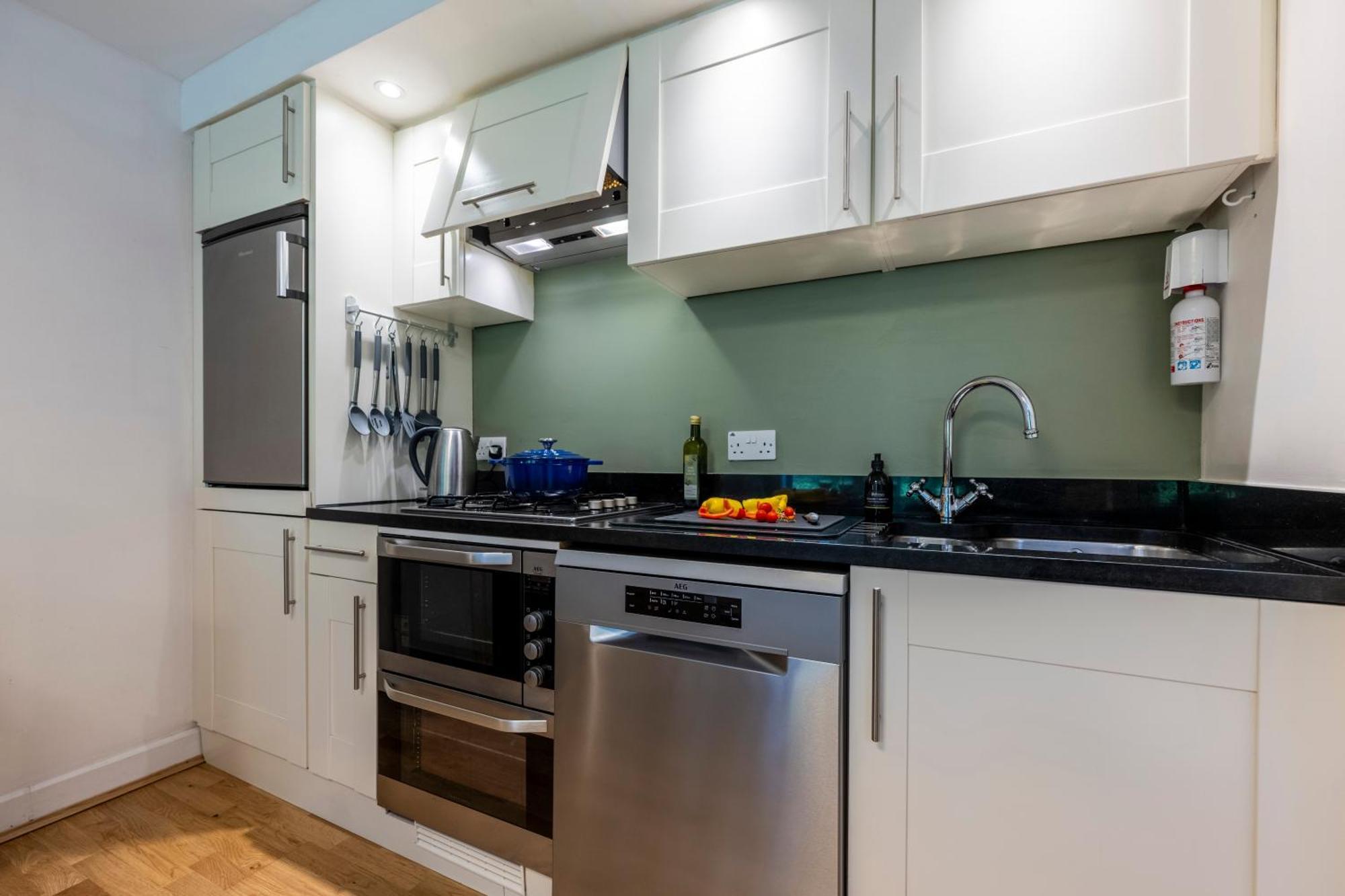 Raven Wing Apartments - Highland Club Scotland ฟอร์ตออกัสตัส ภายนอก รูปภาพ